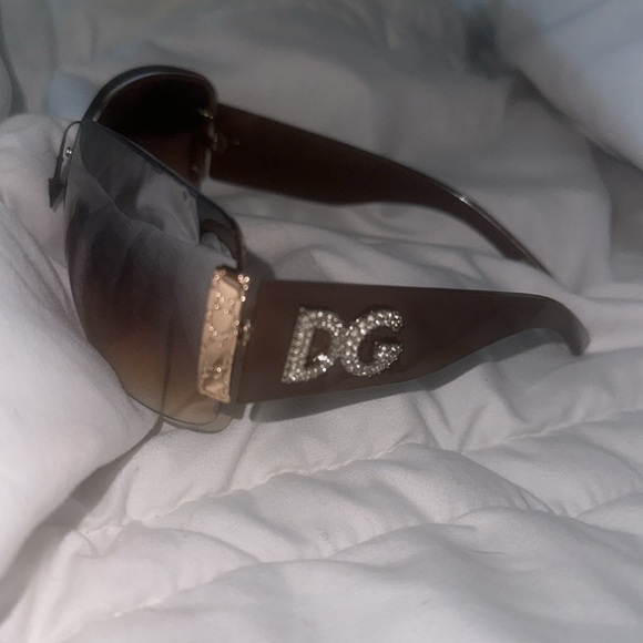 Sunglasses DG - Picture 4 of 6